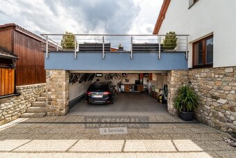 Prodej moderního rodinného domu, 261 m2 - Dubné - 2
