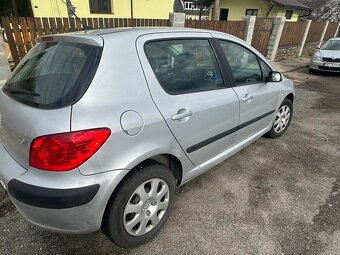 Peugeot 307 - 2