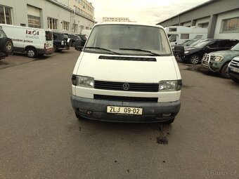 VW TRANSPORTER T4 2,5TDi 75KW 9míst - 2