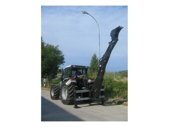 Podkop za traktor E350 - 2
