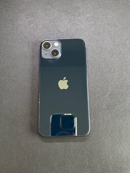 iPhone 13 128 GB tmavě modrý – 85 % baterie, bohaté přísluš. - 2
