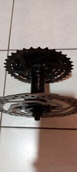 Zadní naboj Shimano - 2
