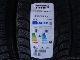 Zimní pneu 225/45/17 R17 Nokian - Nové - 2