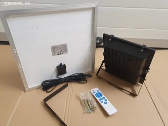 LED Halogenové osvětlení se solárním panelem 300W - 2