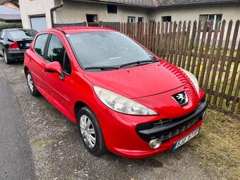 Peugeot 207 po 1.majitelce - 2