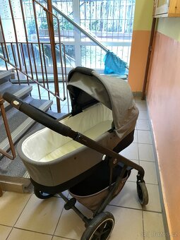 Kočárek 2v1 Cybex Balios S Lux BLACK Carry Cot S Soho Grey 2 - 2