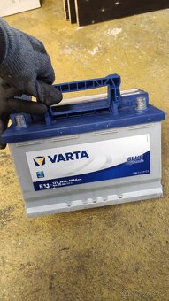 Autobaterie Varta - 2