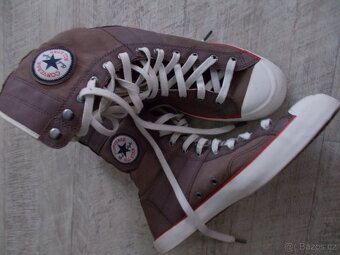 ŠPIČKOVÉ KOŽENÉCONVERSE ALL STAR V.39 TOP STAV - 2