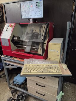 Cnc soustruh HMV 16 S - 2
