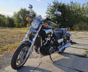 Yamaha V-MAX 1200 - 2