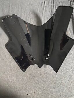 Černé tmavé plexi pro KTM - 2