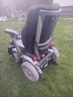 Elektrický invalidní vozík - 2