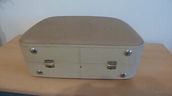 kufříkový gramofon - 2