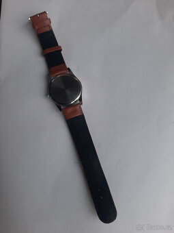 Hodinky více modelů náramkové. - 2