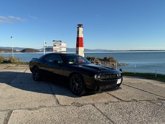 Dodge Challenger sxt plus 2018 3.6l v6 - 2