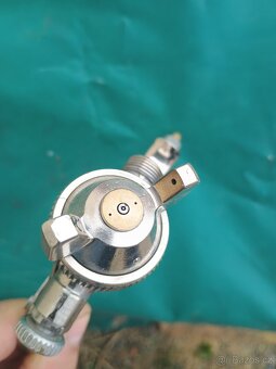 Stříkací pistole Sata - 2