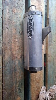 Laděná koncovka výfuku moto Shark Exhaust system - 2