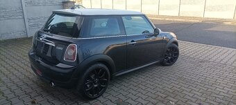 Mini Cooper 1.6I 88kW ORIG.124000KM r.2009 2XKOLA NOVÁ STK - 2