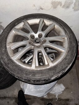 Octavia RS2 R18 5x120 - 2