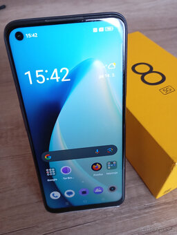Realme 8/5G (čtěte popis) - 2