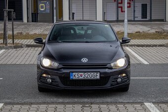 Volkswagen Scirocco 2.0 TSI DSG - 2