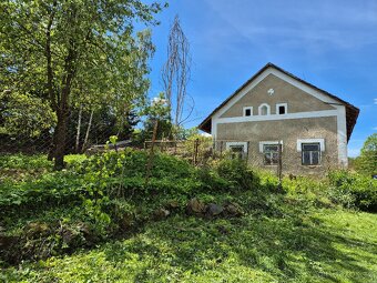 Zemědělská usedlost, stavební pozemek 1099 m², bez RK - 2