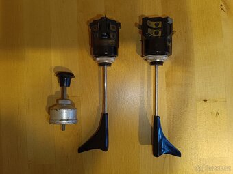 Páčky pod volant, přepínače Škoda 1000MB - 2