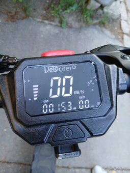 Elektrická koloběžka Bohman Velocifero Extreme - 2