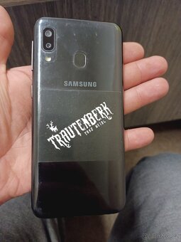 Samsung A20e - 2