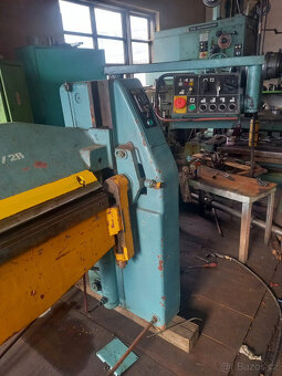 ohybacka plechu hydraulicka XONM 2000-2B - 2