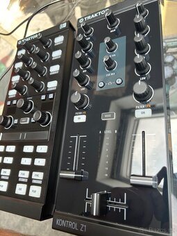 Native Instruments X1 (MK2) + Z1 Kontroler - 2