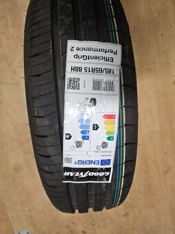Letní pneu Goodyear 185/65/R15/88H - 2