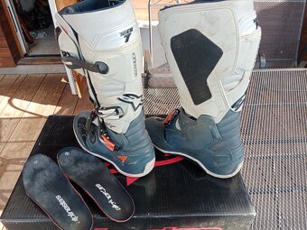 Motokrosové boty Alpinestar Tech7, vel.42 - 2