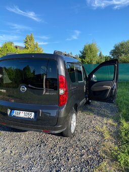 Opel combo tour - 2