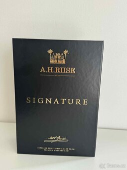 Predám A.H. Riise Signature - 2