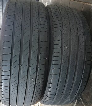 Michelin Primacy 4, 225/55R18. - 2