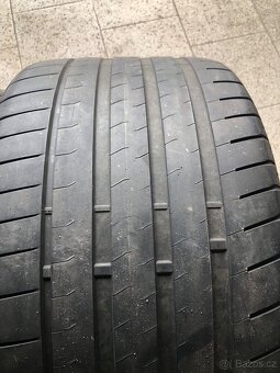 305/30/19 prodám 2ks letních pneu - 2