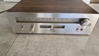Stereo tuner Akai AT-2200,funkční - 2