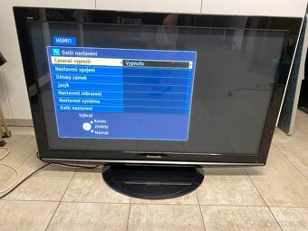 TV Panasonic VIERA 112cm úhlopříčka 46", FULL HD - 2