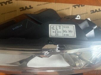 Ford fiesta levé přední světlo - 2