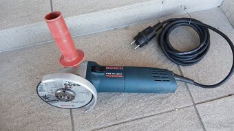 Úhlová bruska Bosch - 2