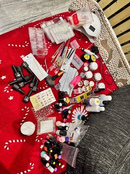 Prodám sadu na nehty - 2