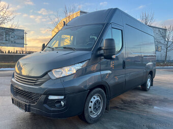 Cestovní obytná dodávka Iveco 2.3 L2H2, rok 2017 - 2