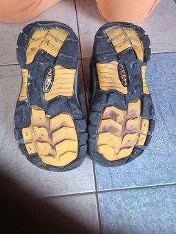 Waterproof Keen, BeLenka, Columbia, Baťa-vel. 33 / 34 - 2