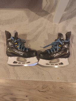 Brusle Bauer Supreme M40 - 2