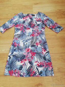 dámské šaty vel. 36/38 - 2