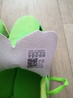 PRODÁM KOPAČKY 45 1/3 A CHRÁNIČE - 2