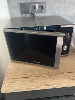 Mikrovlnka Samsung - 2