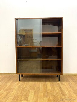 Retro knihovna 60. léta - 2