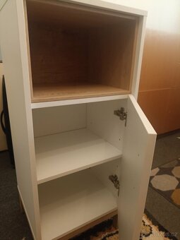 Kúpeľňová skrinka - 2